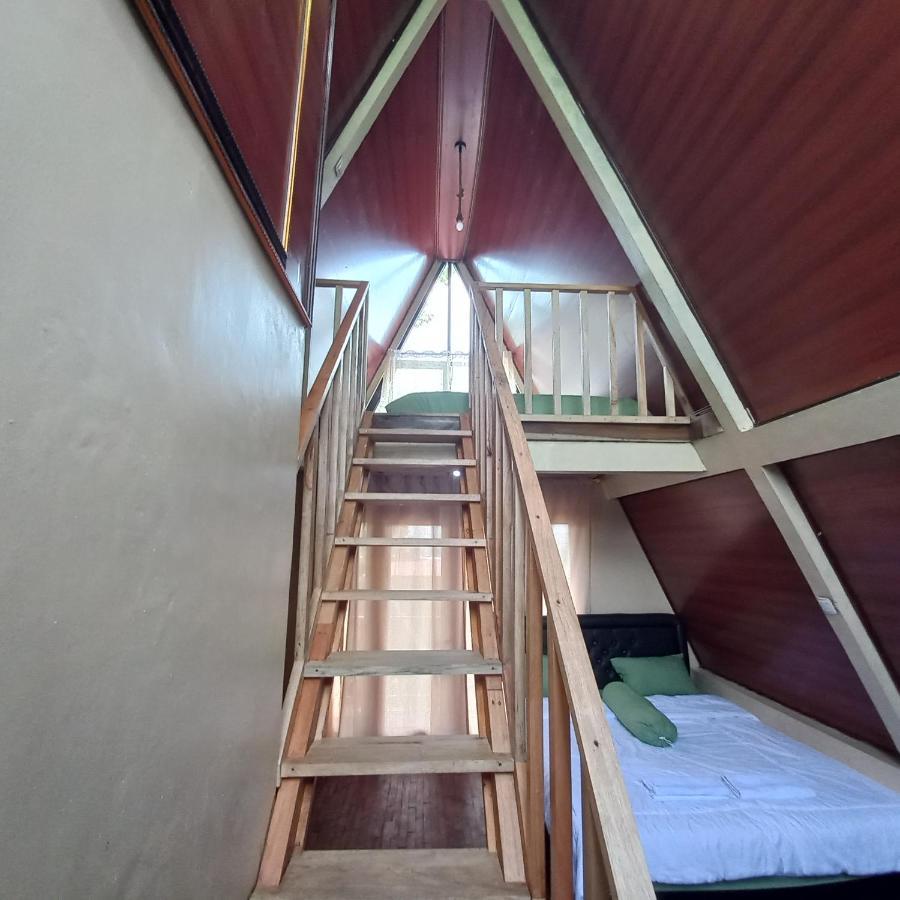 Lodge Agora *