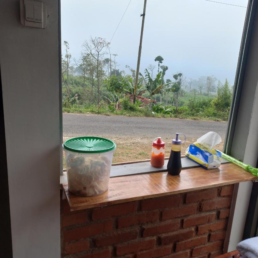 Agora Lodge *
